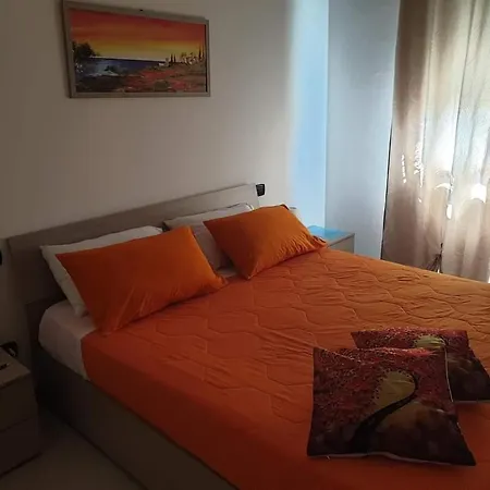Gruppo Aedes Alghero, Residenza Michelangelo - 500 Mt Dalla * אלגהרו