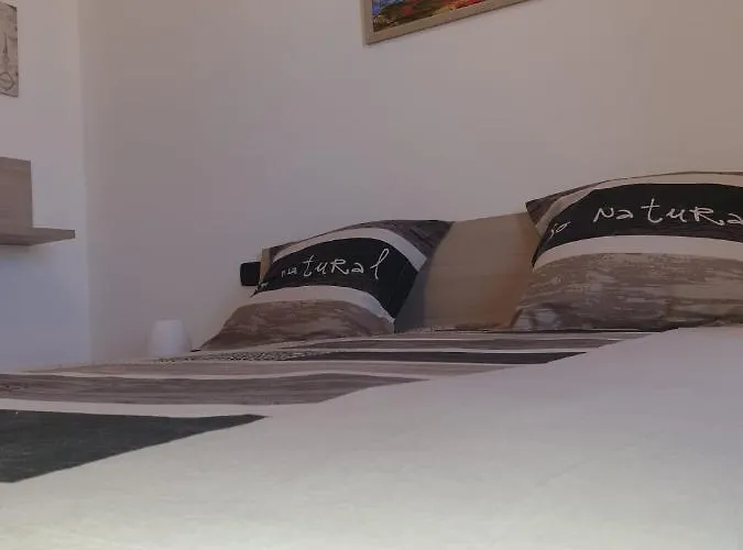 Gruppo Aedes Alghero, Residenza Michelangelo - 500 Mt Dalla *